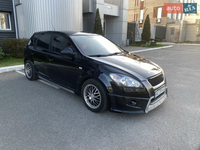 Киа Сид, объемом двигателя 2 л и пробегом 281 тыс. км за 6000 $, фото 1 на Automoto.ua