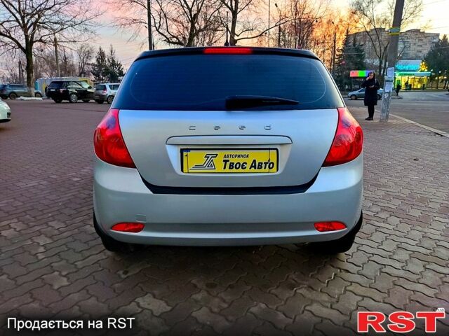 Киа Сид, объемом двигателя 16 л и пробегом 230 тыс. км за 6100 $, фото 4 на Automoto.ua