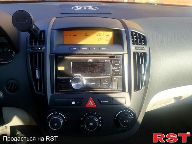 Киа Сид 2007 в Харькове на Automoto.ua Киа Сид, объемом двигателя 1.4 л и пробегом 204 тыс. км за 5400 $, фото 2 на Automoto.ua