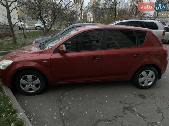 Киа Сид, объемом двигателя 1.4 л и пробегом 166 тыс. км за 6500 $, фото 2 на Automoto.ua