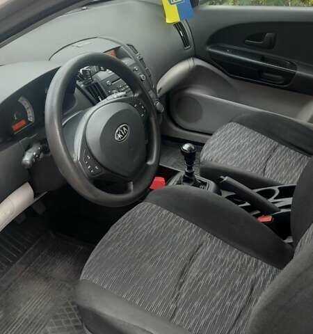 Киа Сид, объемом двигателя 1.4 л и пробегом 273 тыс. км за 5800 $, фото 9 на Automoto.ua