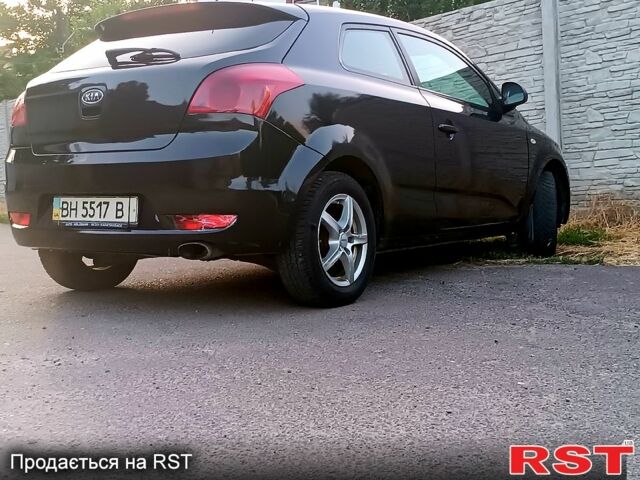 Киа Сид, объемом двигателя 1.6 л и пробегом 123 тыс. км за 1800 $, фото 7 на Automoto.ua