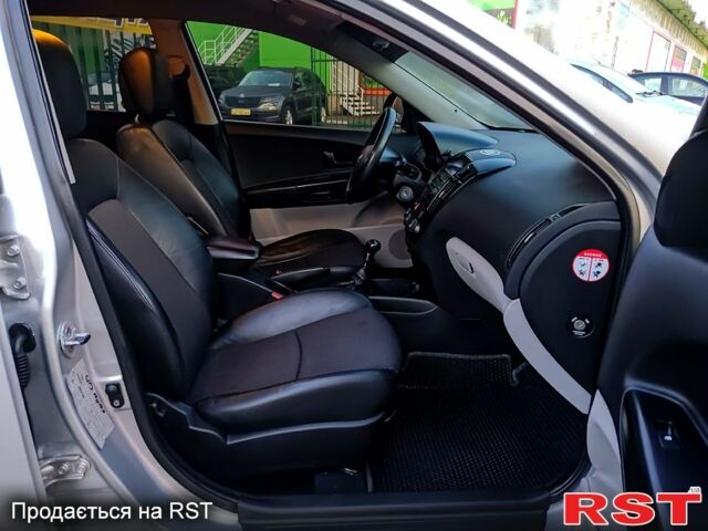 Киа Сид, объемом двигателя 16 л и пробегом 230 тыс. км за 6100 $, фото 12 на Automoto.ua
