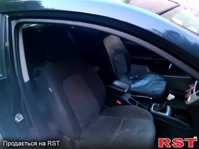 Киа Сид, объемом двигателя 1.6 л и пробегом 123 тыс. км за 1800 $, фото 3 на Automoto.ua