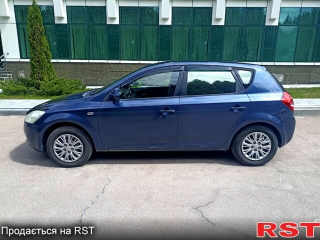 Киа Сид, объемом двигателя 1.4 л и пробегом 219 тыс. км за 5800 $, фото 5 на Automoto.ua