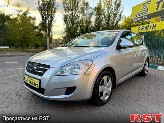 Кіа Сід, об'ємом двигуна 1.4 л та пробігом 257 тис. км за 5300 $, фото 2 на Automoto.ua