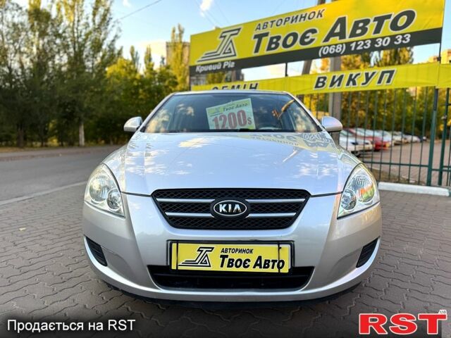 Кіа Сід, об'ємом двигуна 1.4 л та пробігом 257 тис. км за 5300 $, фото 1 на Automoto.ua