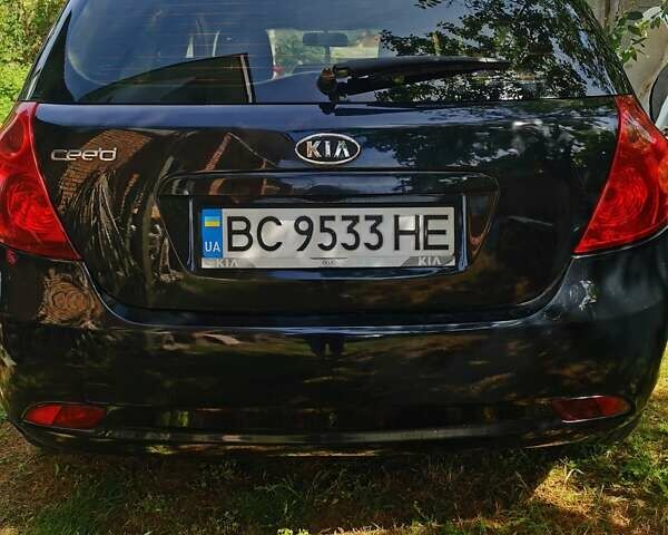 Киа Сид, объемом двигателя 1.4 л и пробегом 153 тыс. км за 4800 $, фото 8 на Automoto.ua