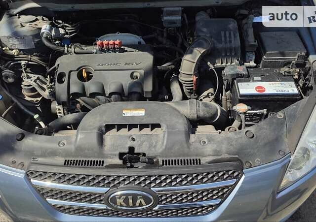 Киа Сид, объемом двигателя 1.59 л и пробегом 164 тыс. км за 7400 $, фото 14 на Automoto.ua