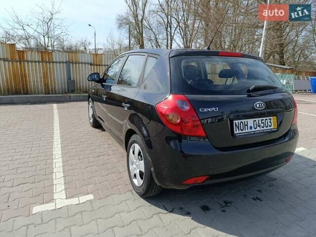 Киа Сид, объемом двигателя 1.6 л и пробегом 127 тыс. км за 6200 $, фото 12 на Automoto.ua