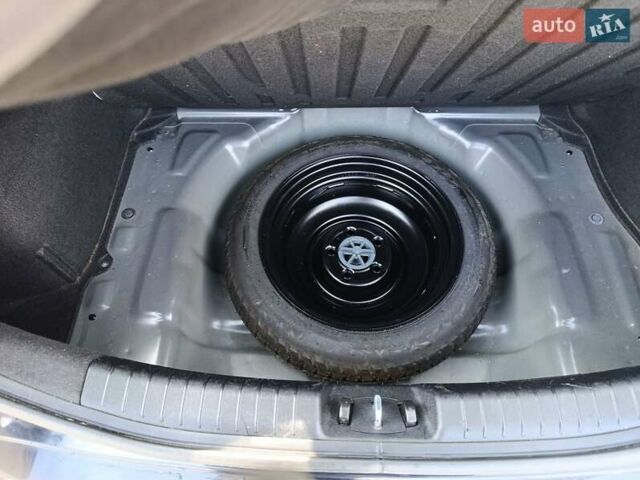 Киа Сид, объемом двигателя 1.6 л и пробегом 127 тыс. км за 6200 $, фото 19 на Automoto.ua