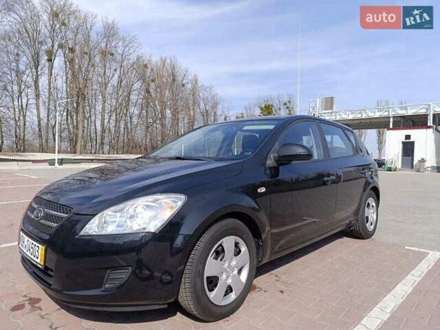Киа Сид, объемом двигателя 1.6 л и пробегом 127 тыс. км за 6200 $, фото 6 на Automoto.ua