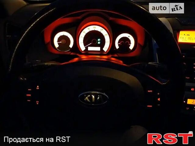 Киа Сид, объемом двигателя 1.4 л и пробегом 233 тыс. км за 6000 $, фото 4 на Automoto.ua
