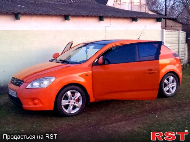 Киа Сид 2008 в Киеве на Automoto.ua Киа Сид, объемом двигателя 1.4 л и пробегом 0 тыс. км за 3100 $, фото 2 на Automoto.ua
