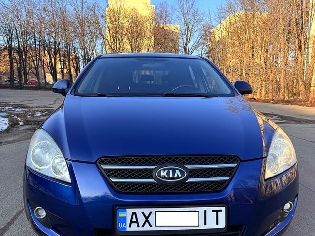 Киа Сид, объемом двигателя 20 л и пробегом 152 тыс. км за 7900 $, фото 2 на Automoto.ua