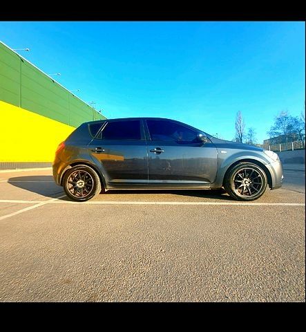 Киа Сид, объемом двигателя 14 л и пробегом 240 тыс. км за 6000 $, фото 2 на Automoto.ua