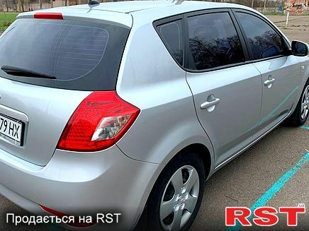 Кіа Сід, об'ємом двигуна 1.6 л та пробігом 81 тис. км за 7200 $, фото 9 на Automoto.ua