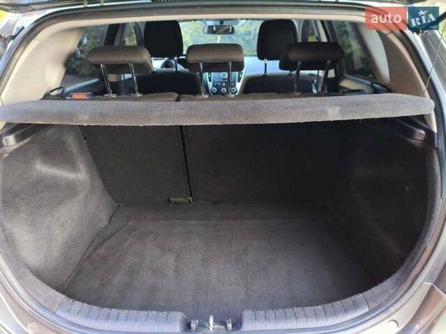 Киа Сид, объемом двигателя 1.6 л и пробегом 268 тыс. км за 6200 $, фото 4 на Automoto.ua