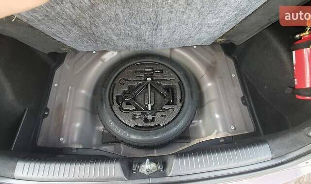 Киа Сид, объемом двигателя 1.59 л и пробегом 119 тыс. км за 10000 $, фото 17 на Automoto.ua