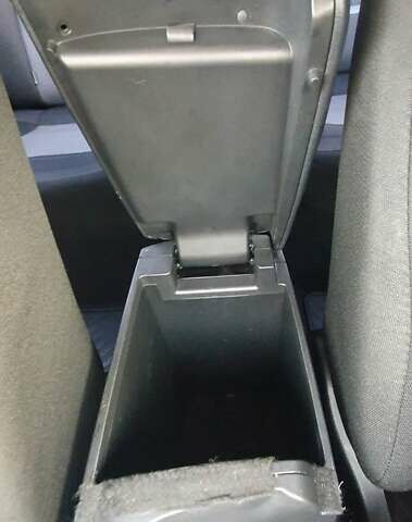 Киа Сид, объемом двигателя 1.59 л и пробегом 119 тыс. км за 10000 $, фото 24 на Automoto.ua