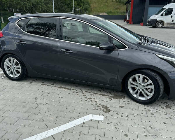 Киа Сид, объемом двигателя 1.6 л и пробегом 181 тыс. км за 9500 $, фото 7 на Automoto.ua