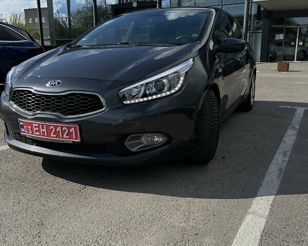 Кіа Сід, об'ємом двигуна 1.4 л та пробігом 176 тис. км за 8999 $, фото 1 на Automoto.ua