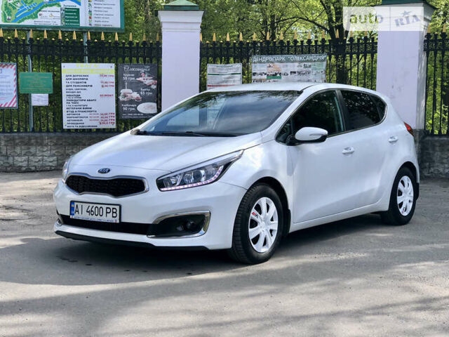 Киа Сид, объемом двигателя 1.58 л и пробегом 85 тыс. км за 12900 $, фото 3 на Automoto.ua