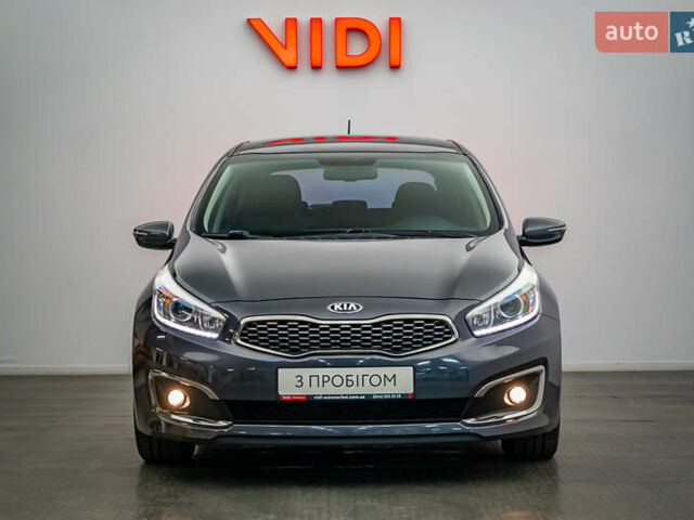 Киа Сид, объемом двигателя 1.6 л и пробегом 55 тыс. км за 14989 $, фото 4 на Automoto.ua