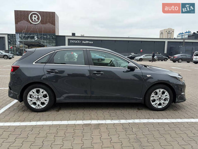 Киа Сид, объемом двигателя 1.59 л и пробегом 20 тыс. км за 19700 $, фото 3 на Automoto.ua