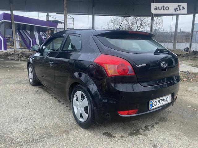 Киа Сид, объемом двигателя 1.4 л и пробегом 162 тыс. км за 4550 $, фото 4 на Automoto.ua