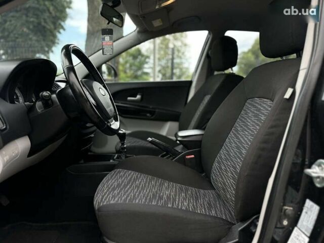 Киа Сид, объемом двигателя 1.4 л и пробегом 165 тыс. км за 5900 $, фото 27 на Automoto.ua