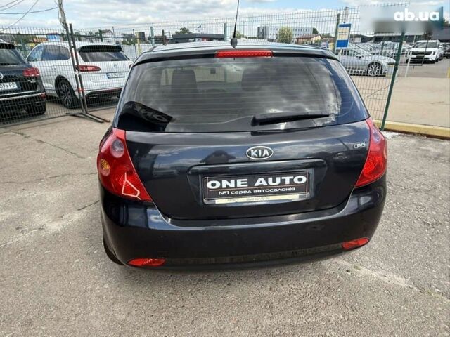 Киа Сид, объемом двигателя 1.6 л и пробегом 266 тыс. км за 5190 $, фото 4 на Automoto.ua