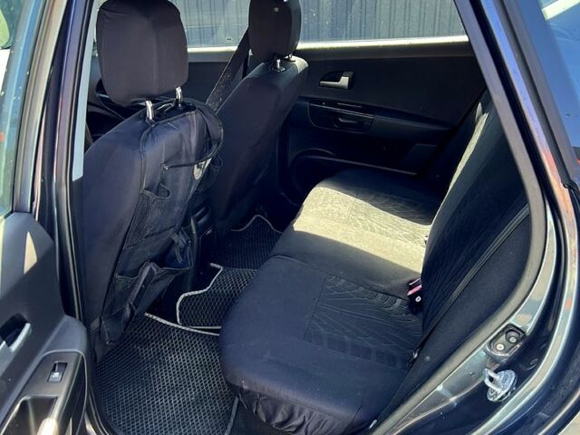 Кіа Сід, об'ємом двигуна 1.6 л та пробігом 175 тис. км за 6300 $, фото 4 на Automoto.ua