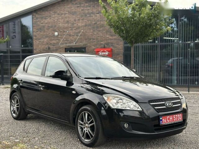 Киа Сид, объемом двигателя 1.4 л и пробегом 165 тыс. км за 5900 $, фото 3 на Automoto.ua