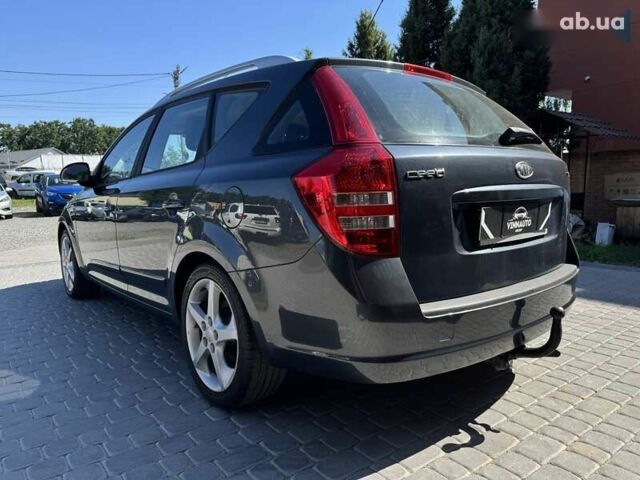 Киа Сид, объемом двигателя 1.6 л и пробегом 240 тыс. км за 5999 $, фото 11 на Automoto.ua