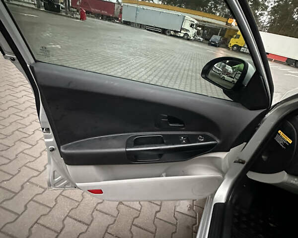 Киа Сид, объемом двигателя 1.6 л и пробегом 262 тыс. км за 5400 $, фото 13 на Automoto.ua