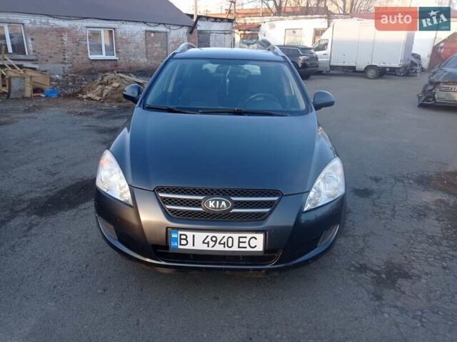 Киа Сид, объемом двигателя 1.6 л и пробегом 198 тыс. км за 6300 $, фото 1 на Automoto.ua