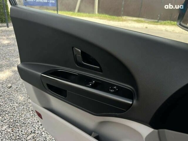 Киа Сид, объемом двигателя 1.4 л и пробегом 235 тыс. км за 5900 $, фото 23 на Automoto.ua