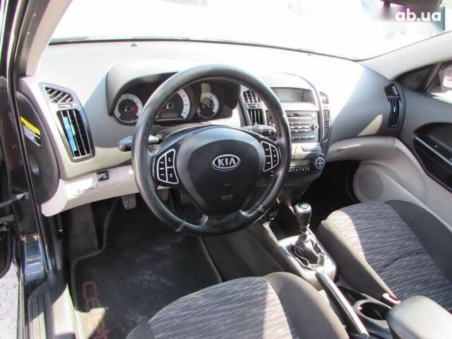 Киа Сид, объемом двигателя 1.6 л и пробегом 147 тыс. км за 5998 $, фото 6 на Automoto.ua
