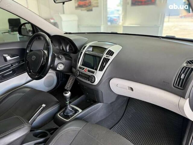 Киа Сид, объемом двигателя 0 л и пробегом 198 тыс. км за 5990 $, фото 22 на Automoto.ua