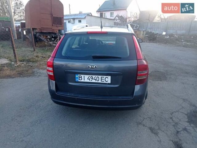 Киа Сид, объемом двигателя 1.6 л и пробегом 198 тыс. км за 6300 $, фото 4 на Automoto.ua