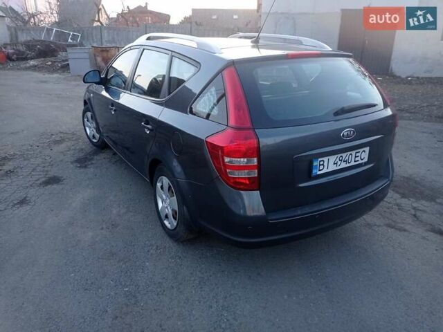 Киа Сид, объемом двигателя 1.6 л и пробегом 198 тыс. км за 6300 $, фото 6 на Automoto.ua