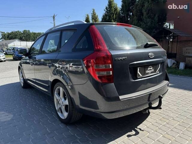 Киа Сид, объемом двигателя 1.6 л и пробегом 240 тыс. км за 5999 $, фото 12 на Automoto.ua