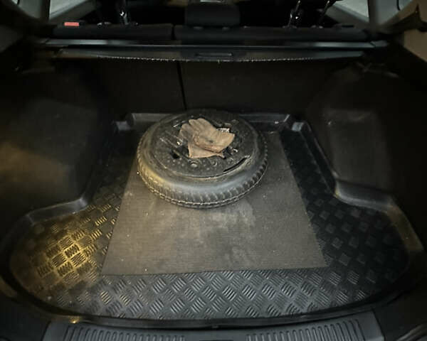 Киа Сид, объемом двигателя 1.6 л и пробегом 262 тыс. км за 5400 $, фото 15 на Automoto.ua