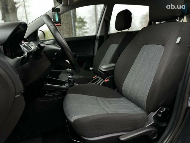 Киа Сид, объемом двигателя 1.6 л и пробегом 195 тыс. км за 7000 $, фото 27 на Automoto.ua