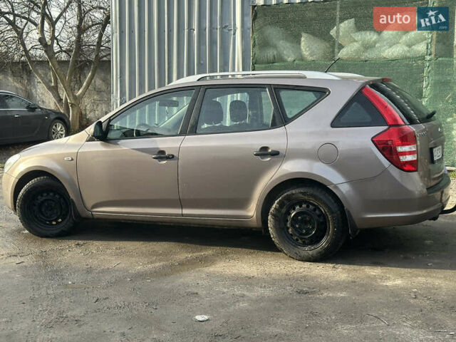 Киа Сид, объемом двигателя 0 л и пробегом 219 тыс. км за 5500 $, фото 6 на Automoto.ua