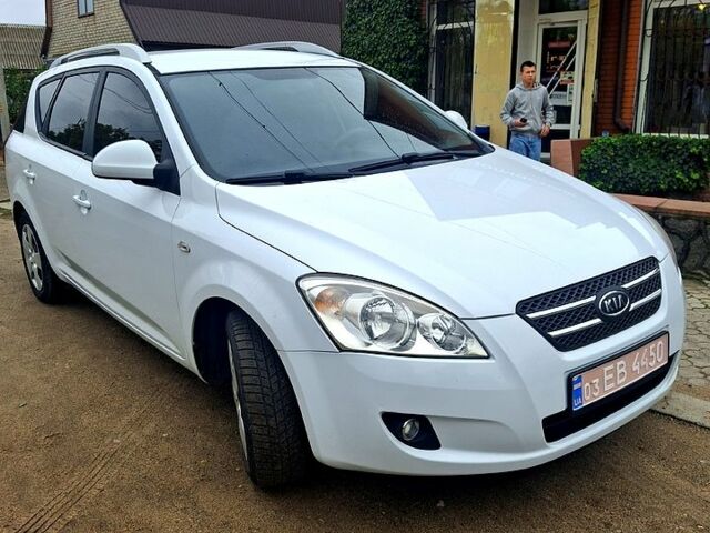 Кіа Сід, об'ємом двигуна 1.4 л та пробігом 260 тис. км за 5500 $, фото 1 на Automoto.ua