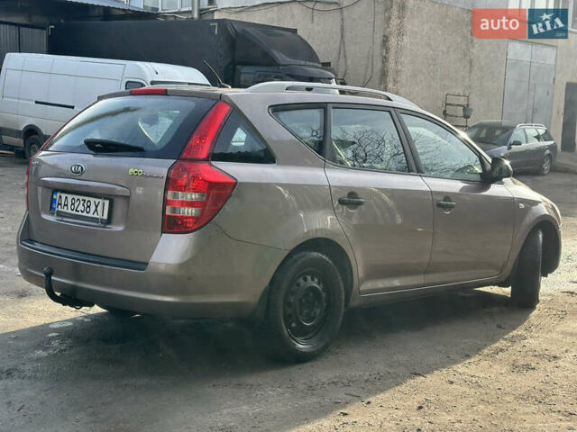 Киа Сид, объемом двигателя 0 л и пробегом 219 тыс. км за 5500 $, фото 3 на Automoto.ua