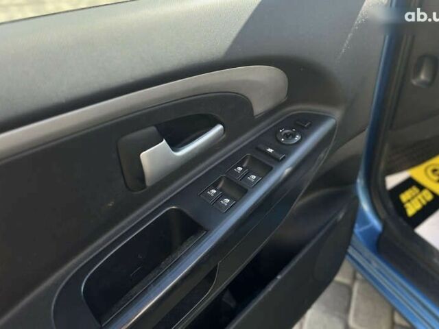 Кіа Сід, об'ємом двигуна 1.6 л та пробігом 325 тис. км за 5600 $, фото 16 на Automoto.ua