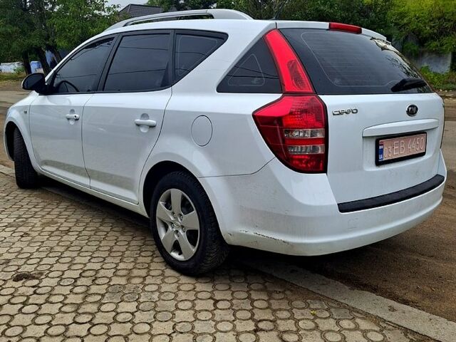 Кіа Сід, об'ємом двигуна 1.4 л та пробігом 260 тис. км за 5500 $, фото 2 на Automoto.ua